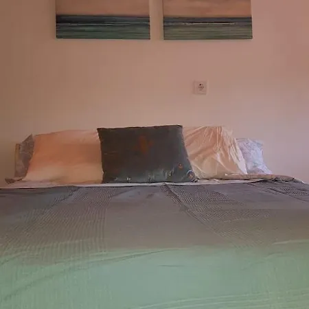 Acogedor En * בנאלופ קסאס וייחאס